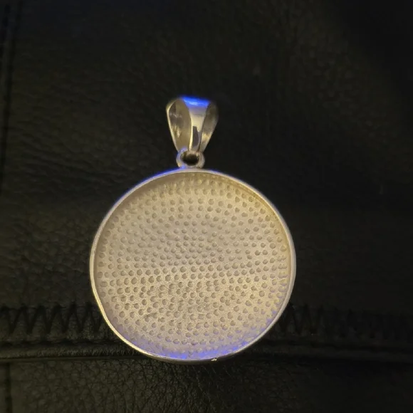 Silpada 925 Plain Wavy Silver Pendant - Picture 2 of 4